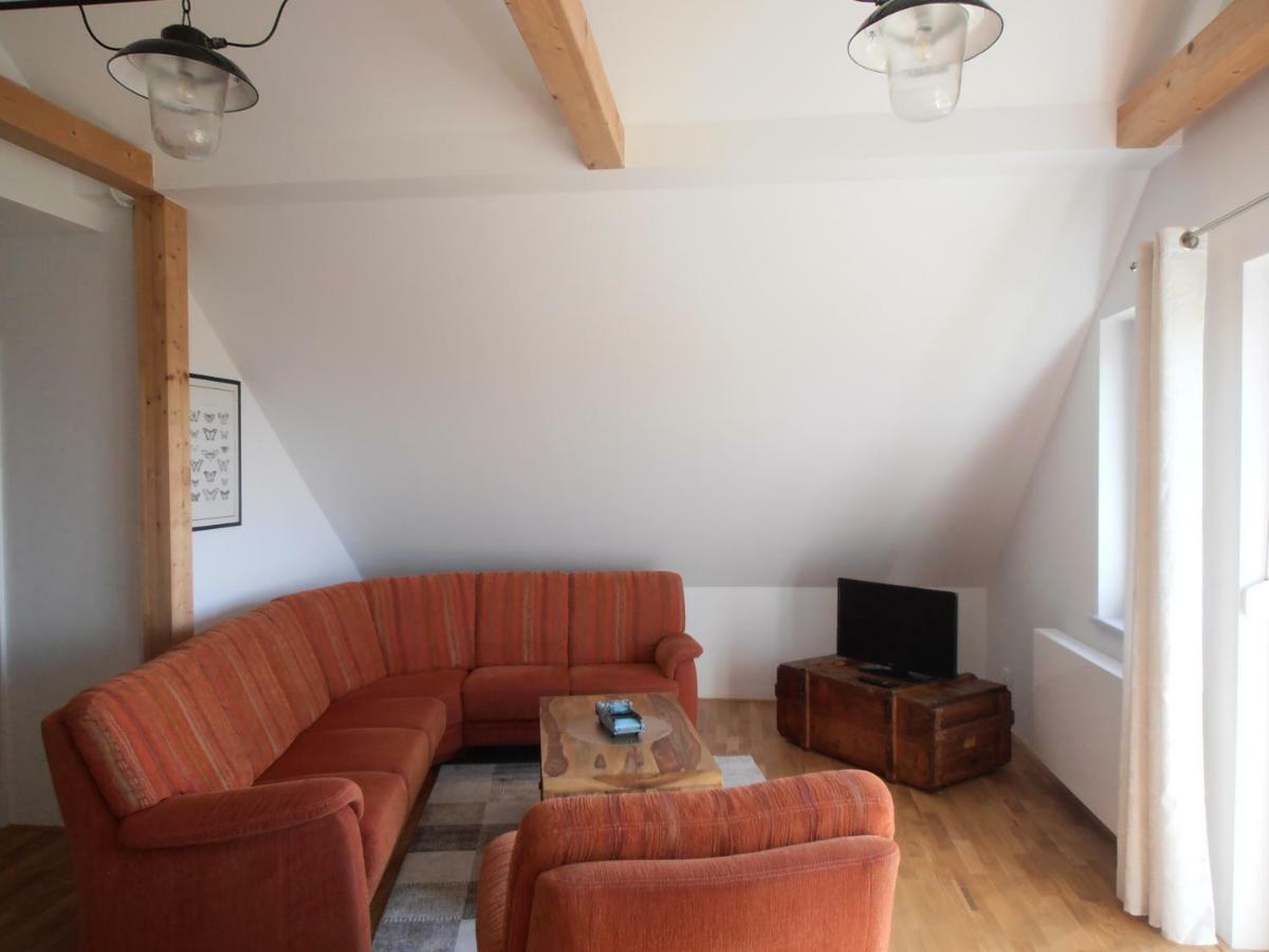 Ferienwohnung Am Kirchberg 约伊斯 外观 照片
